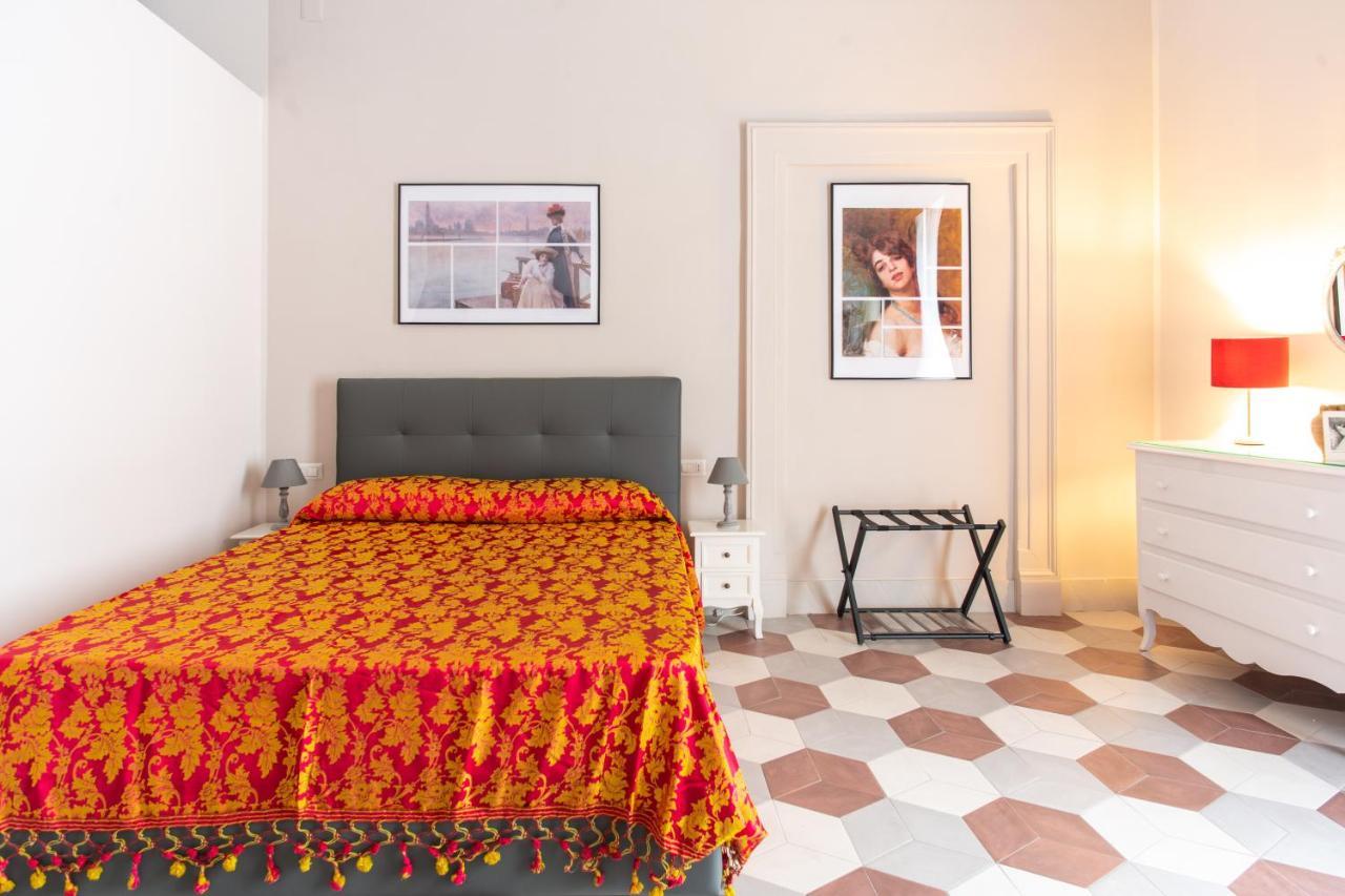 Foriart Relais Hotel Naples Luaran gambar