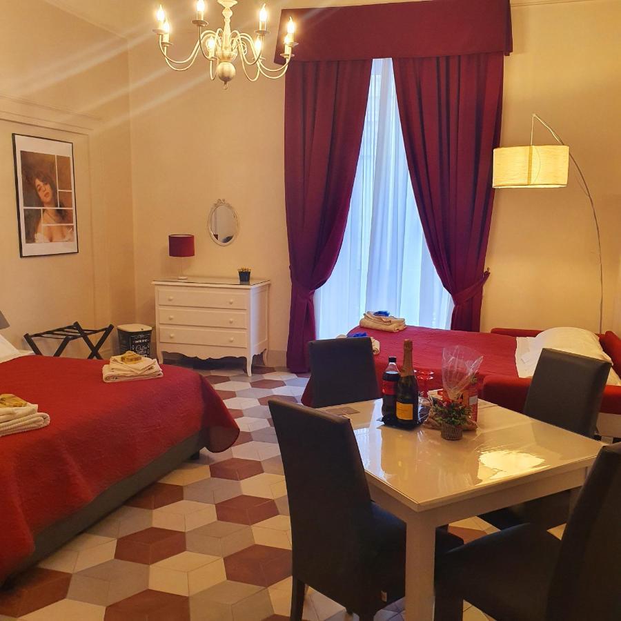 Foriart Relais Hotel Naples Luaran gambar