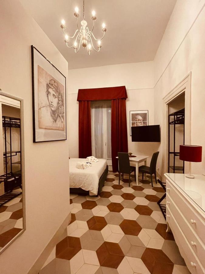 Foriart Relais Hotel Naples Luaran gambar